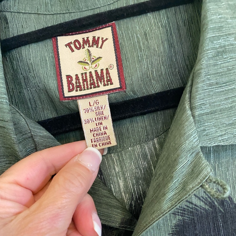 🎉HP🎉 NWOT Tommy Bahama large shirt - Picture 4 of 5